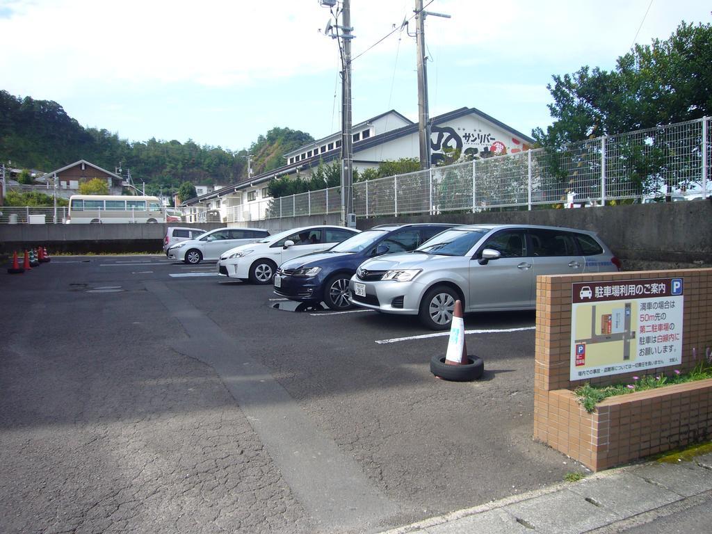 Hotel Crown Hills Nakamura Shimanto  Exterior photo